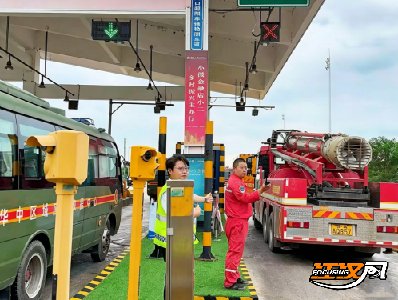湖北交投石首东高速收费站：全力保通保畅  守护防汛