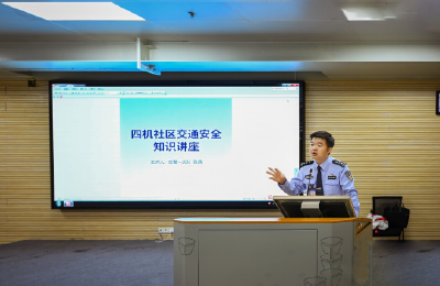为生命护航 为平安添彩——交通安全宣讲走进荆州区四机社区