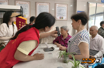 荆州区解放社区：办好"民政通" 守护"夕阳红"