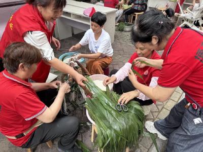 从“见面不理”到“有事找你”，荆州这个小区拆“心墙”建“一家”