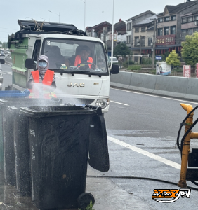 直击荆州区、荆州高新区汛后帮扶第一线：消杀不留死角科普覆盖全域 全面打响“汛后健康保卫战”