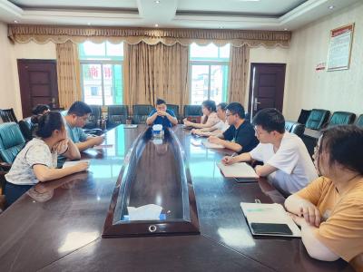 南口镇召开年轻干部“话廉洁”座谈会