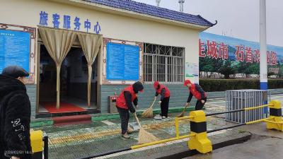 情满旅途，石首市三义寺渡口志愿者服务助力温馨春运