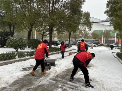 石首市应急管理局积极开展清雪除冰行动