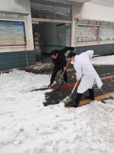 战风雪 石首市第二人民医院在行动