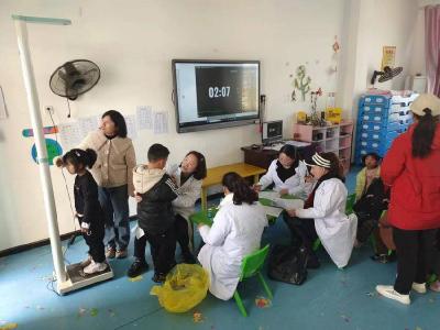 石首市小河口镇卫生院开展儿童免费健康体检活动