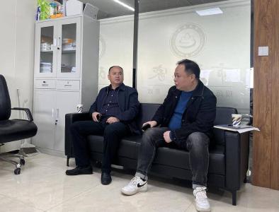 石首市发改局：局长走流程 践行为民初心