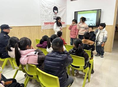 共青团石首市委等部门联合开展“利剑护苗”女童保护行动