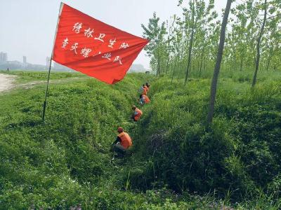 石首市绣林卫生院：春季查灭螺队伍在行动 筑牢血防安全防线