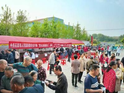 石首市新厂镇卫生院：和煦春风暖 义诊送健康