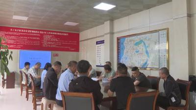 石首市以“情景演练+集中约谈”方式开展非法营运车辆专项整治