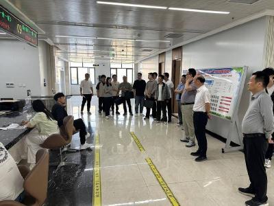 石首市召开青年干部政务服务窗口实践活动座谈会