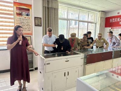志愿军老战士纪念馆 齐唱战歌重温历史