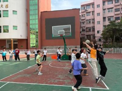 “延长版”课间 让学生享受“轻松一刻”