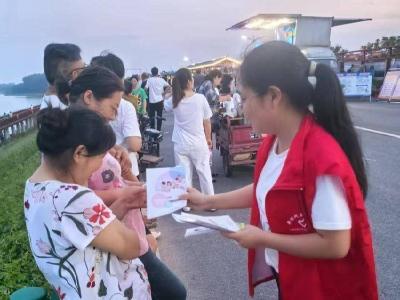 石首：“江豚湾”上宣法情，家庭与少年共沐法治光明