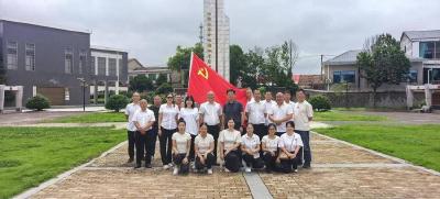 “三大精神”照亮前行路：石首杨树研究所开展红色廉政教育活动铸魂赋能