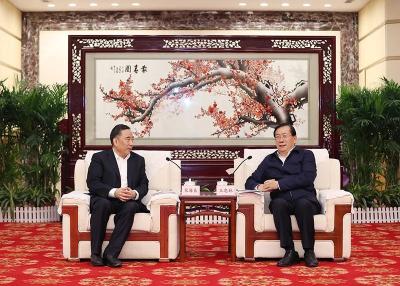 王忠林与中国能建集团董事长宋海良座谈