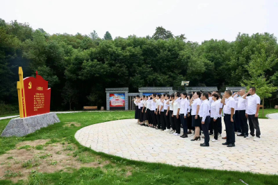 公安县社会组织综合党委多形式开展建国七十四周年庆祝活动