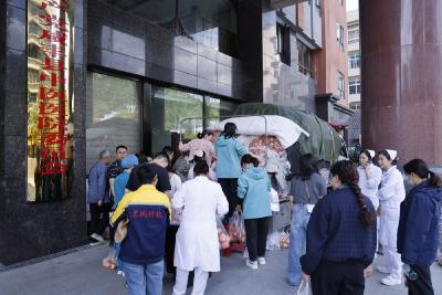 一车苹果，双向免票 ——两座小城的双向奔赴