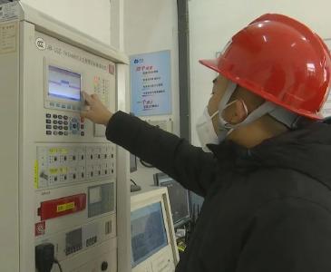江陵县：邀请专家“巡诊”，保障企业安全生产