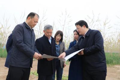 省委军民融合办调研江陵