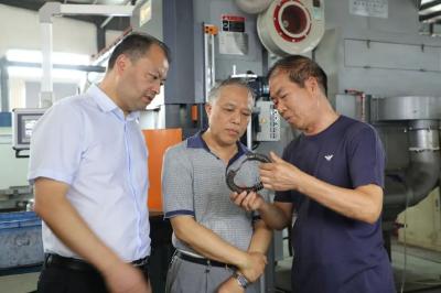 省水利厅调研江陵工作