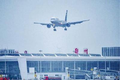 湖北打开“空中岀海口”
