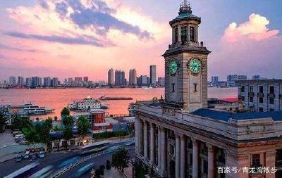 省委常委会召开会议