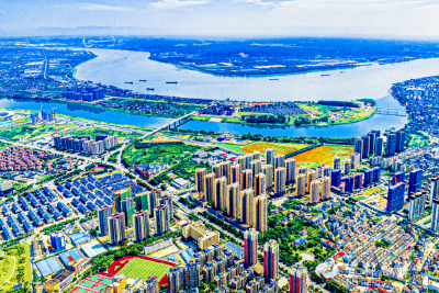 在招职位超6000 访问量破2.5亿次——返乡12年，熊倬锟交出“家乡就业成绩单”