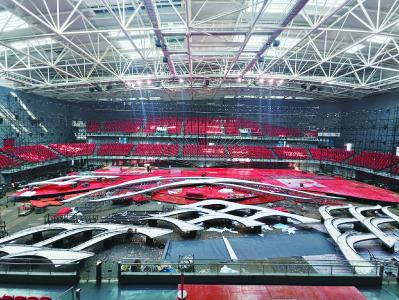 长江文化艺术季闭幕式舞台搭建今可完成 首次采用65米超大数控开合舞台