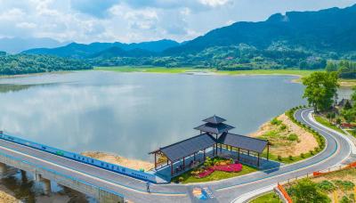 黄冈市委书记李军杰：弘扬大别山精神 在支点建设中勇担使命不胜不休  
