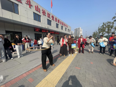 赴春天之约 绽巾帼芳华——金斗山社区“庆三八”活动精彩纷呈
