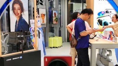 透过武汉，看见零售业闯新路  