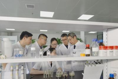 弘扬三大精神 奋力建成支点︱武汉成为医药新技首发地，一批世界级创新成果陆续诞生