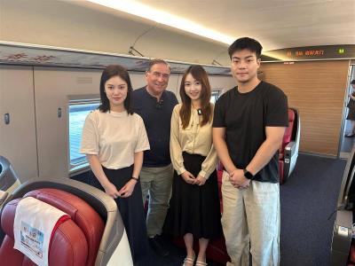 对话美中航空遗产基金会主席杰夫·格林——“飞虎队精神打开了中美青年之间交往的大门”