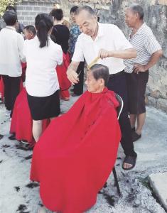 火了火了，最具烟火气的集市和最懂夏天的地方都在咱东宝