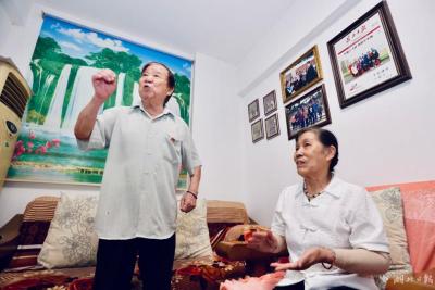 总书记点赞！湖北人吴传发，现场表演