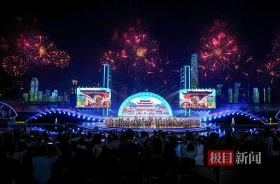 终极剧透！美翻、美炸、美爆！今夜巨型牡丹点亮长江！