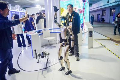 狂飙！武汉接连霸榜