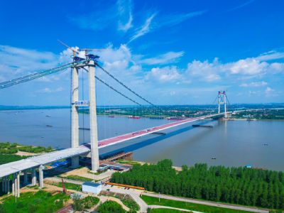 大江奔流谱新篇——武汉践行嘱托奋勇争先