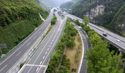 宜昌，9路3桥同步建设