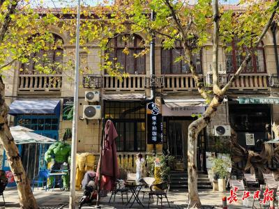 百年老街成“天然摄影棚”