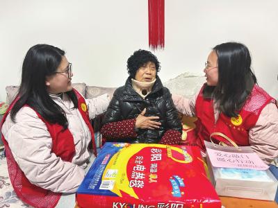关爱独居老人 传递温暖力量
