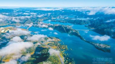 从湖北“新春第一会”看十堰使命：既要守好一库水，更要崛起一座城  