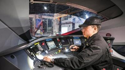 2026春运进行时｜三万步的守护  