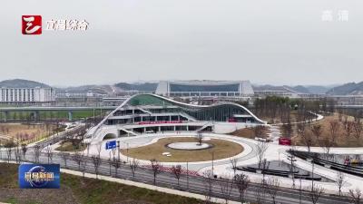 百家党媒社长总编走进宜昌高铁新城项目