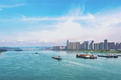 国内首创船舶污染物治理系统，实现“交接转处”全流程闭环管理—— “净小宜”七年守护一江清水