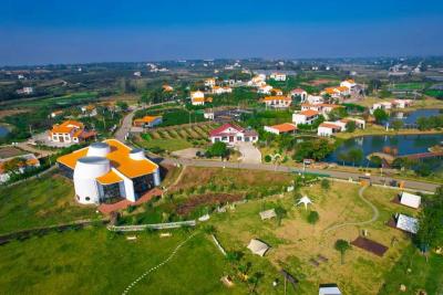 年产柑橘5万吨、年接待游客10万人次、村集体年收入超120万元——向巷村“果香”里飘出振兴味