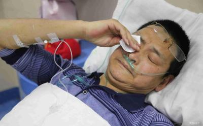 【新时代文明实践在宜都】奉献爱心 扶弱助困 宜都暖立方志愿者在行动