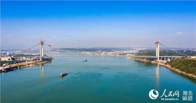 宜都长江大桥建设跑出“加速度”
